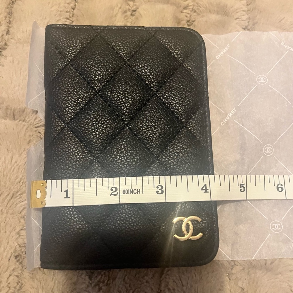 Luxe Quilted “fashion” Passport Holder with Gold Accent - Picture 9 of 9